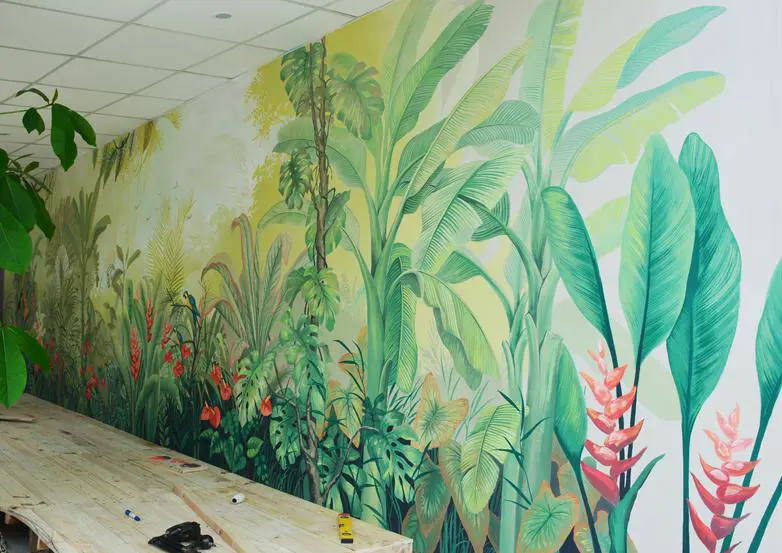 Vẽ tranh tường hoa lá cho quán trà chanh